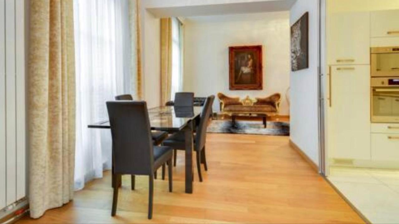 21A Marechal Foch Avenue Paris Champs-Elysees ภายนอก รูปภาพ